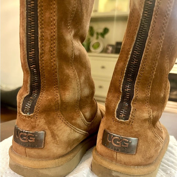 UGG Tall Knightsbridge Tan Boots size 36 - Picture 3 of 12